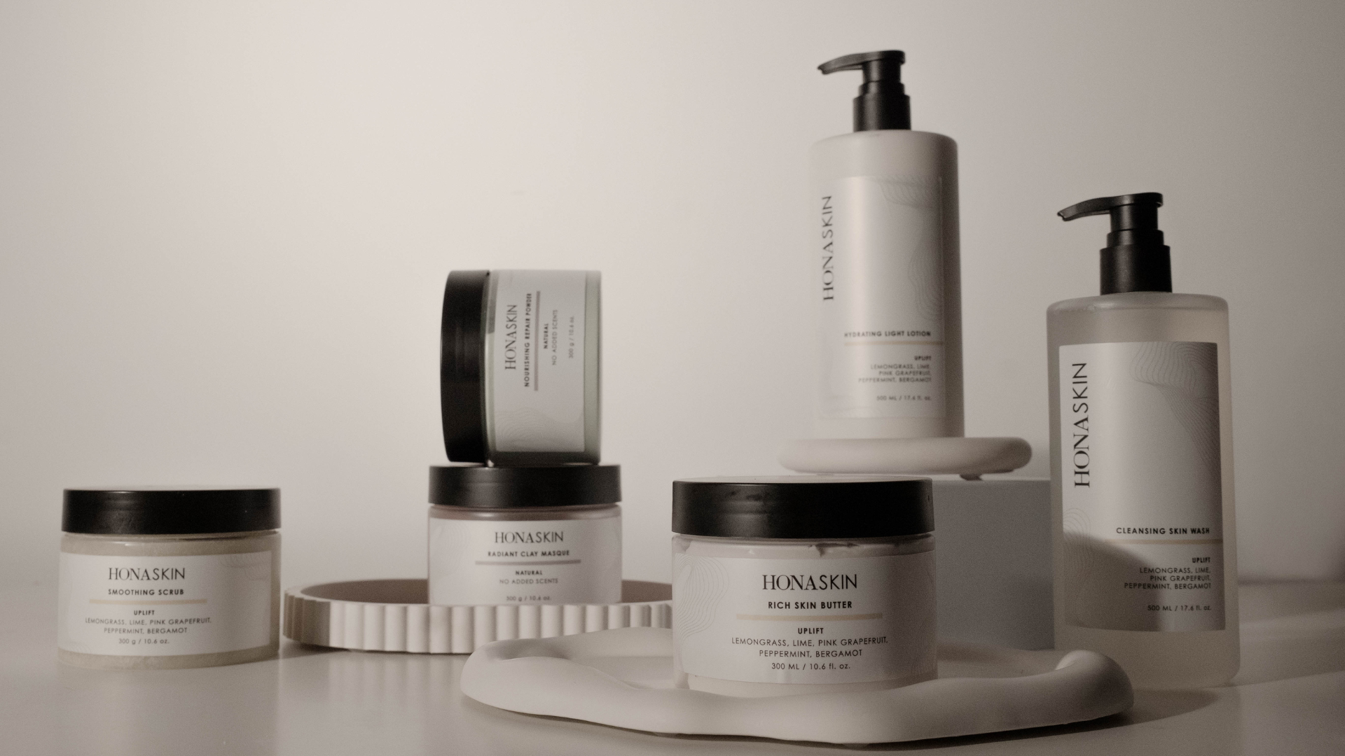HONA SKIN Luxury Manicure Tutorial in Welsh